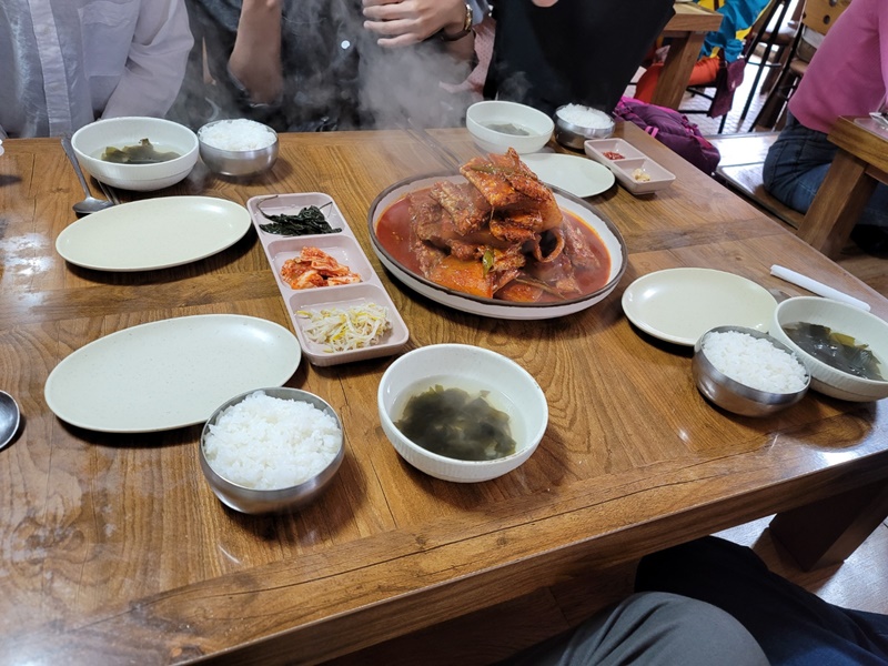 제주맛나식당 - 밑반찬 및 섞어조림