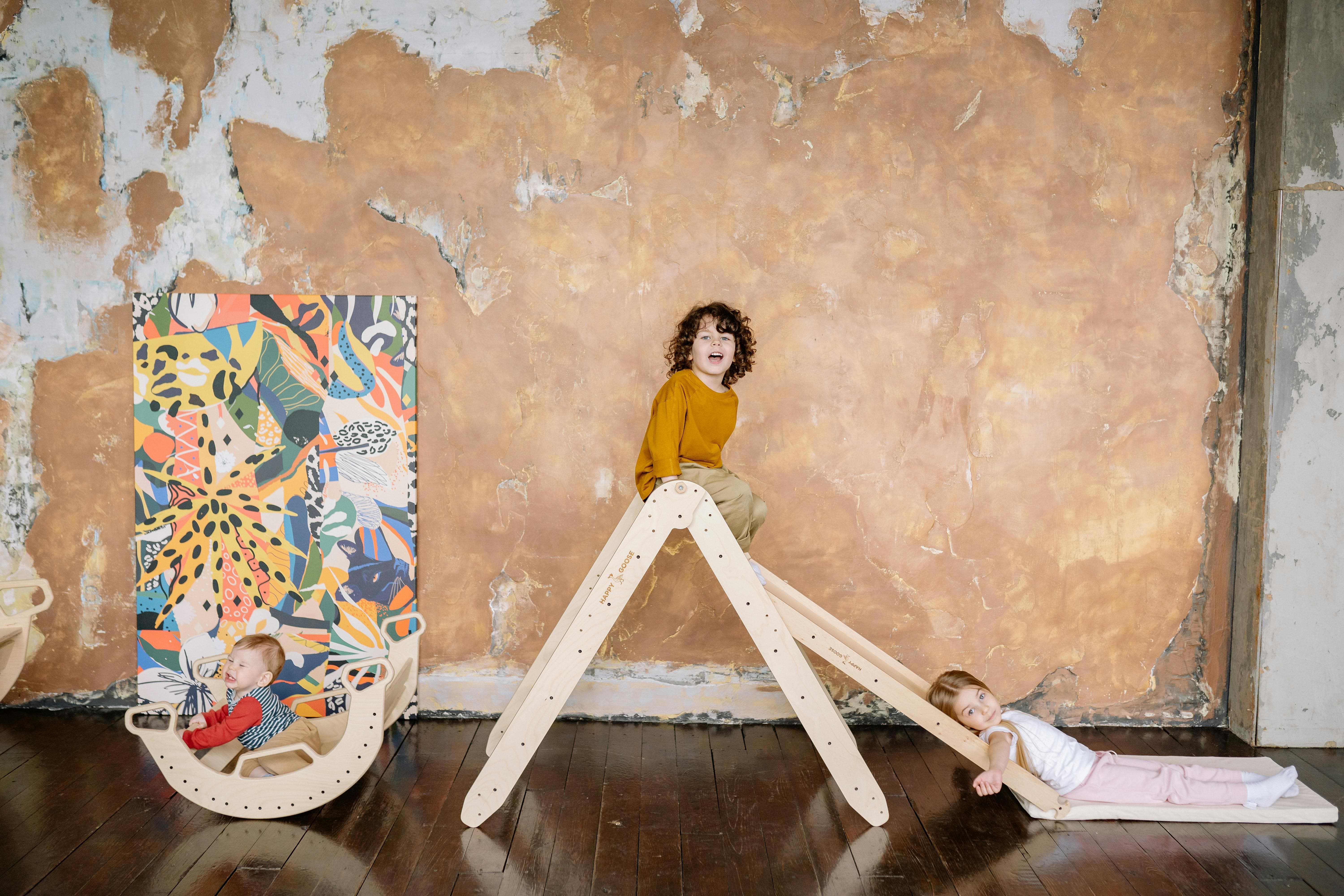 아이와 놀아주는 것이 최고의 교육? 과학적으로 입증된 이유