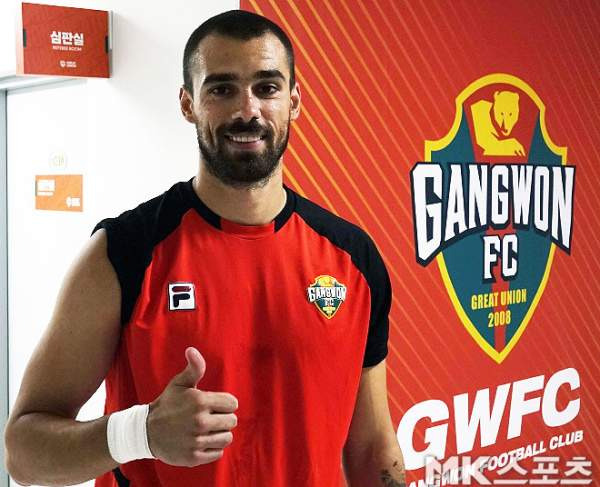 강투지 2경기 출장정지 사후 징계 확정: FC 서울전 결장과 강원 FC 수비 비상 대응 전략 분석