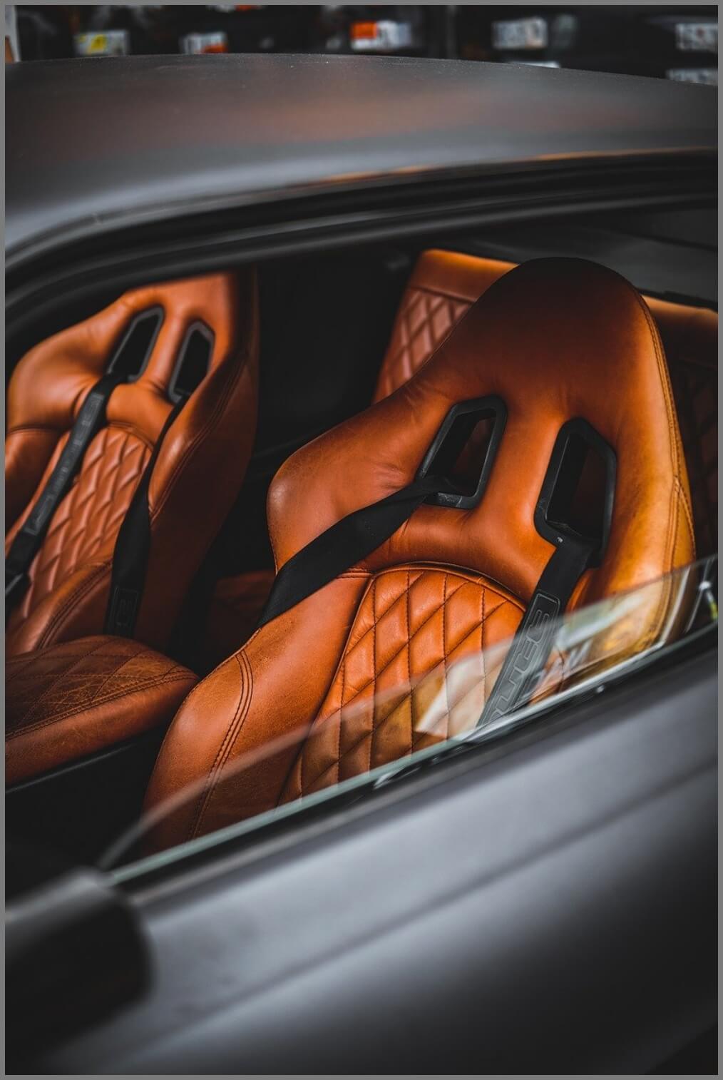 차량 내부 카시트