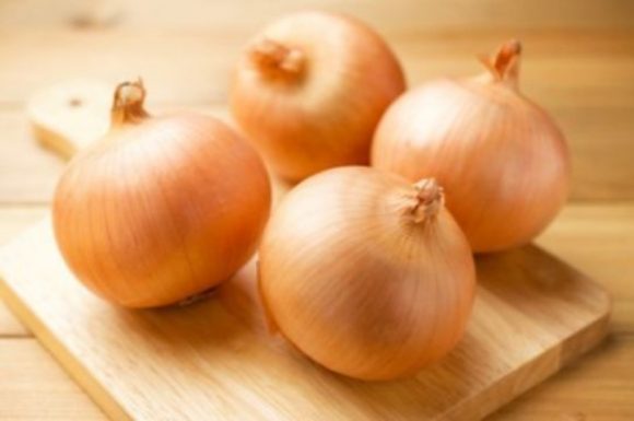 냉장고 보관시 더 안 좋은 식품 양파