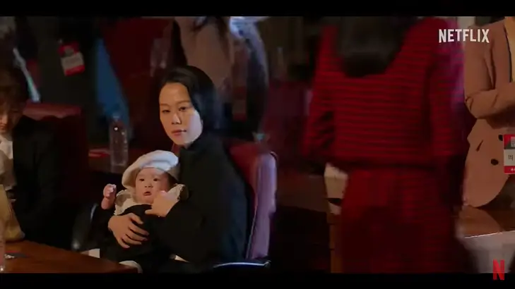 퀸메이커 다시보기 재방송 패션 의상 가방