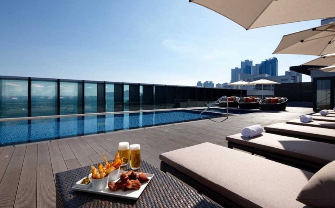 신라스테이 수영장