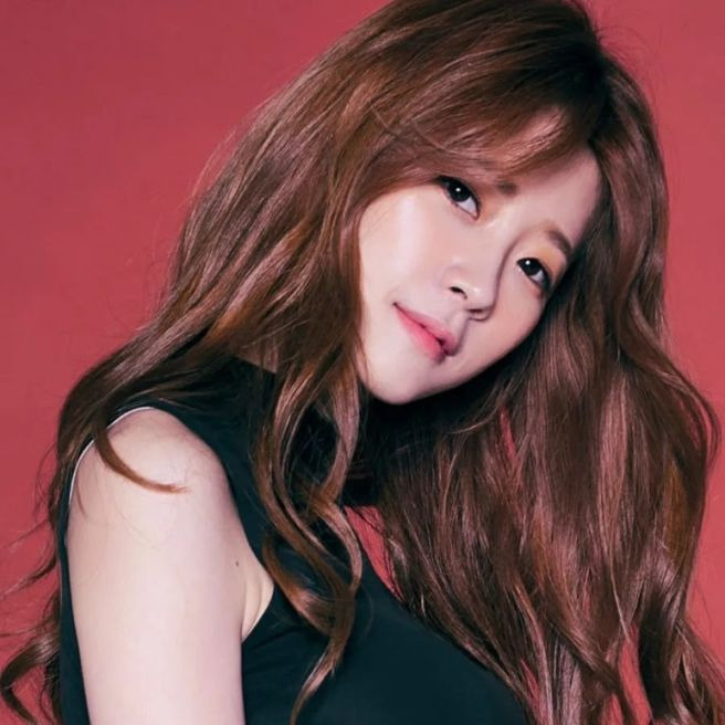 김승혜 나이 학력 경력 총정리: 남편 김해준과 임신 17주차 발표, 결혼 2년 만의 경사!