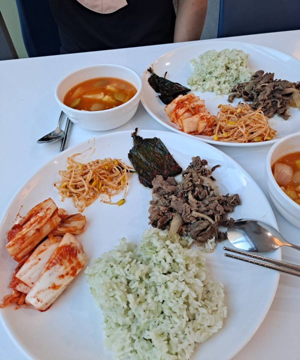 필그림 둘째날 저녁식사