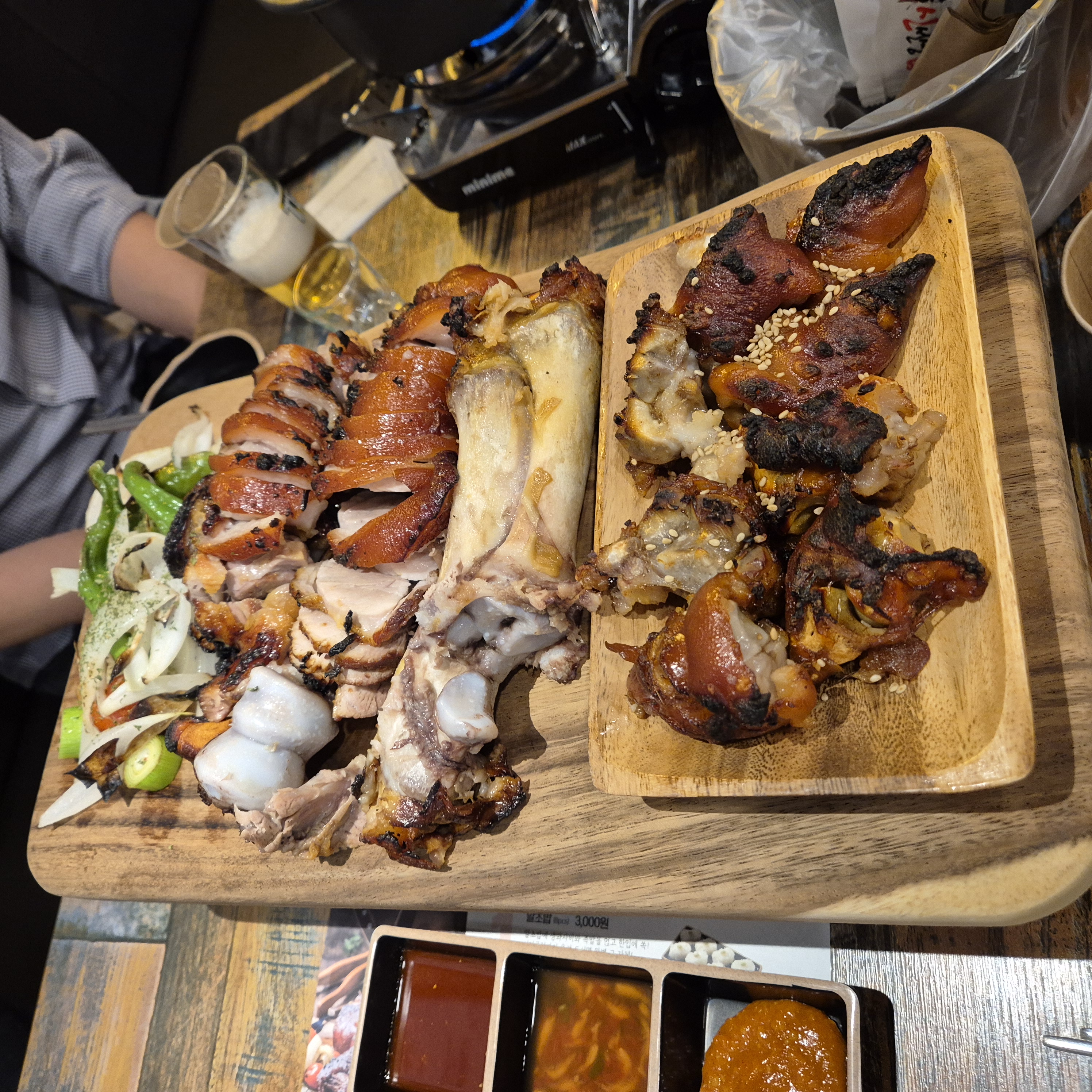 족발신선생 화덕통구이 족발