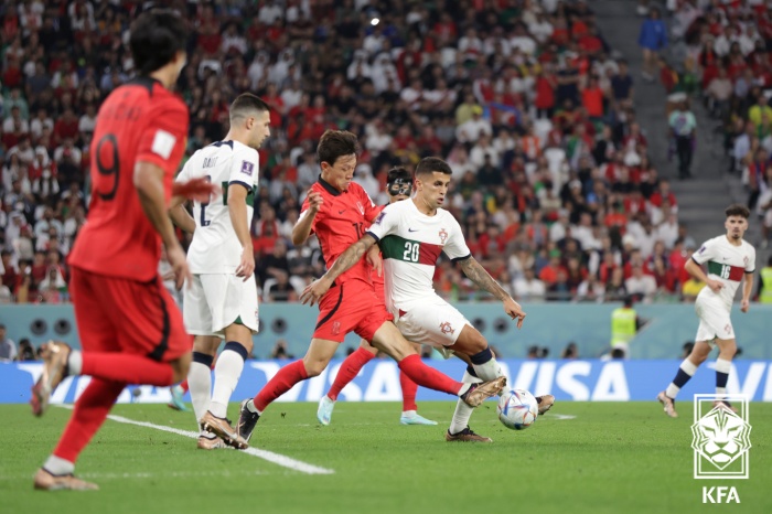 한국, 포르투갈 꺾고 16강 진출...6일 브라질과 8강 진출 결정