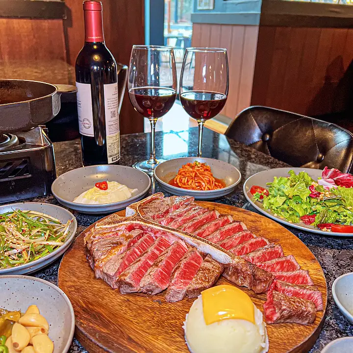 줄서는식당 44회 박소현 티본 스테이크 한우 된장솥밥 해물짬뽕 신당동 맛집 권율 추천 소개