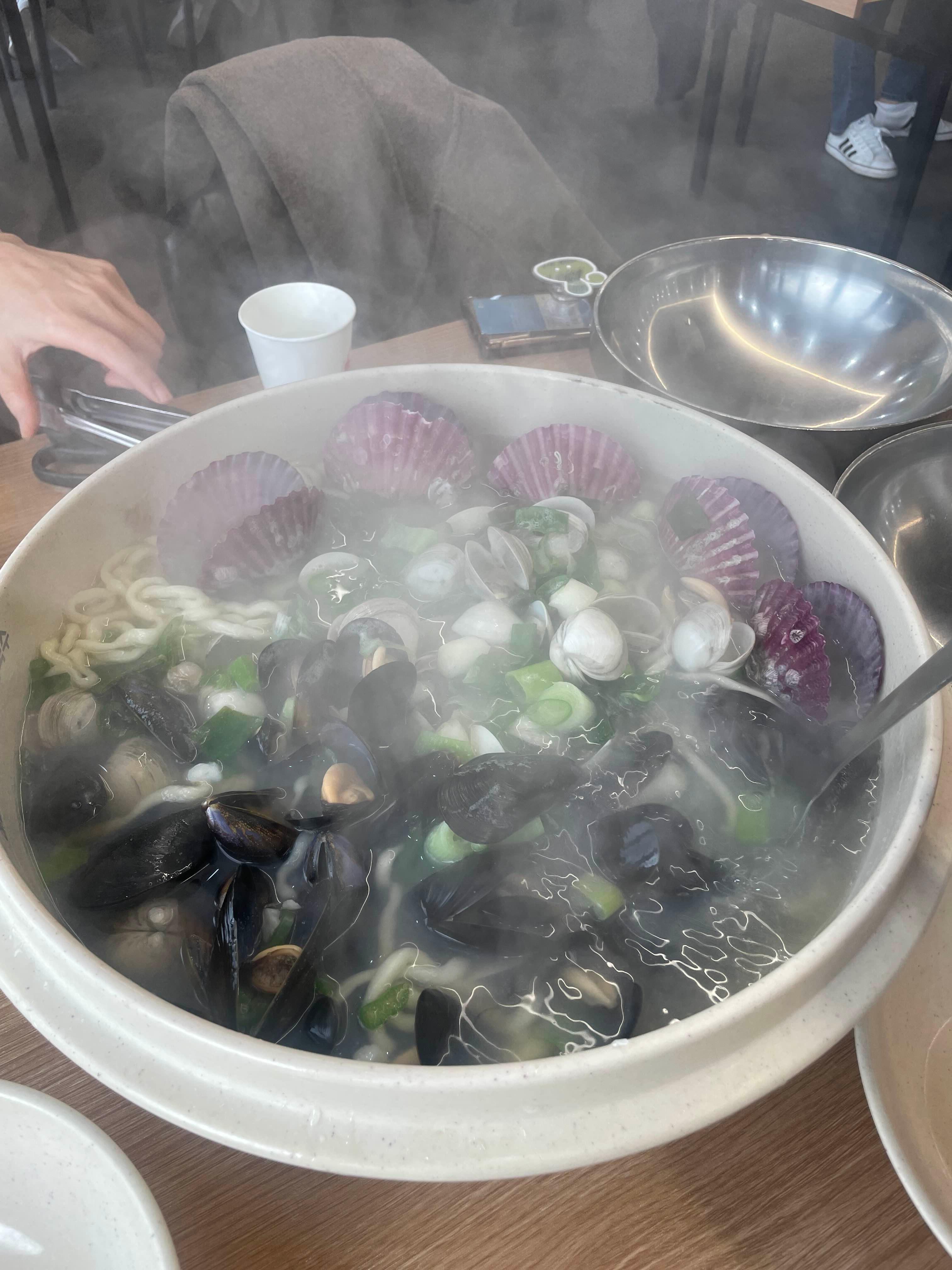포항 가성비 맛집, 해운대 31cm 해물칼국수
