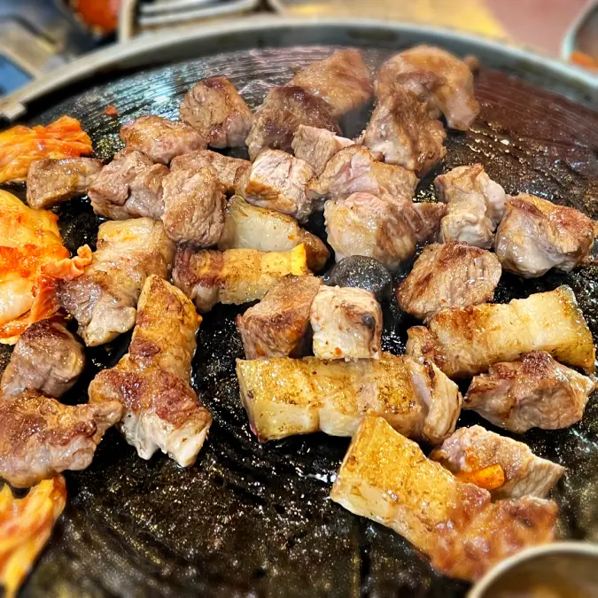 제주연돈가 오겹살 사진 입니다. 맛있고 부드러웠습니다.