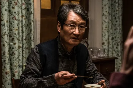 진석父 역(문성근)