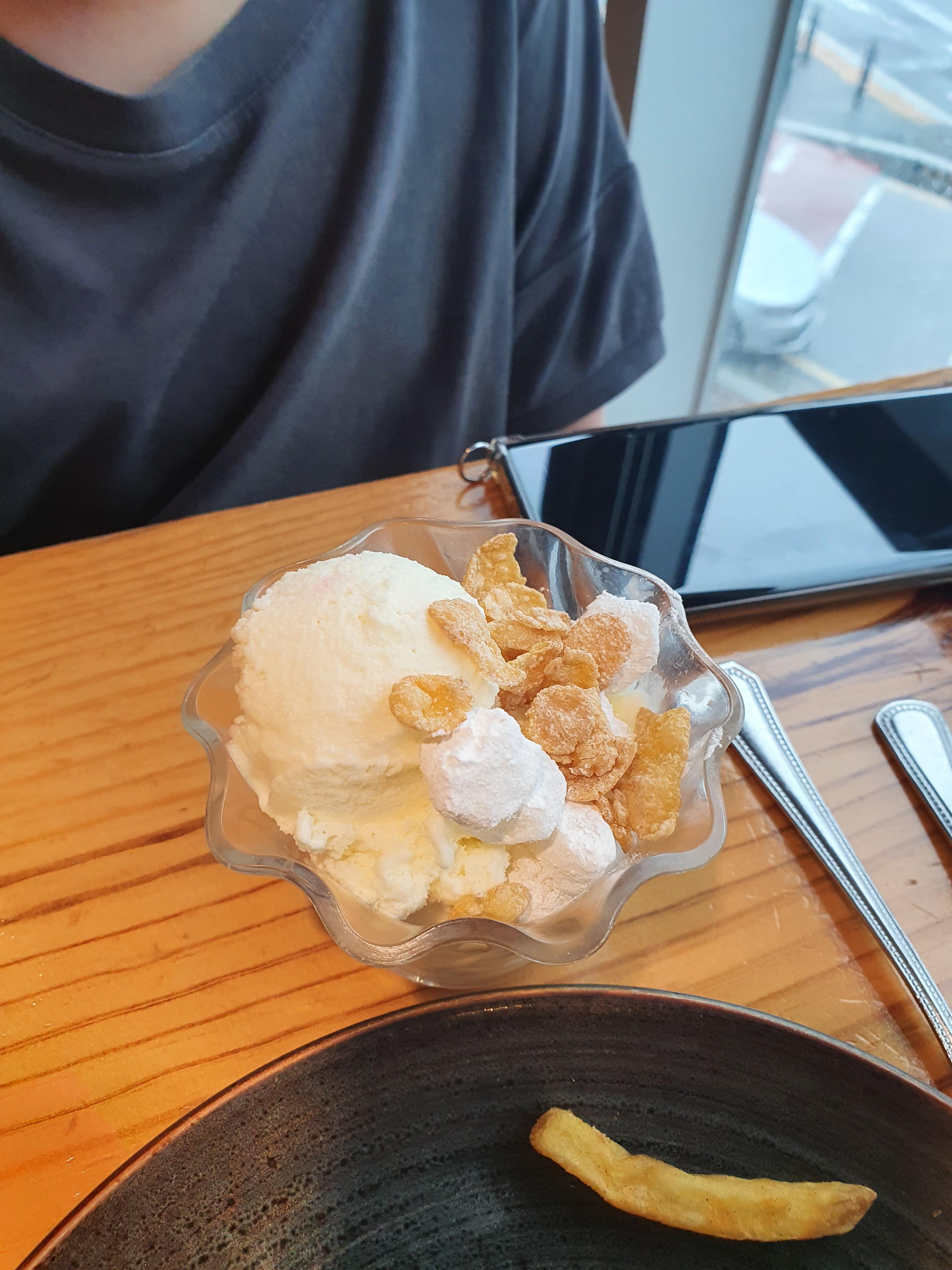 관저동 바르미 샤브샤브 아이스크림 사진