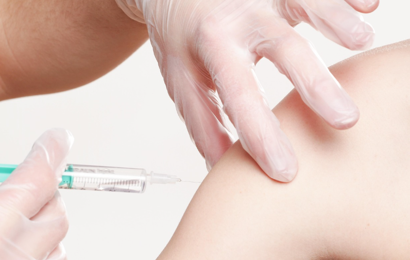 임신 중 필요한 예방 접종 (독감, 백일해, 코로나19)