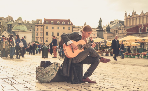 청년 지원 사업 청년예술가지원 창작자 지원사업 최대 900만 원