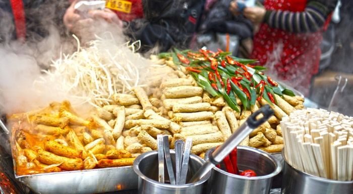 분식 포장마차, 길거리 음식 장사하는 소상공인 모습