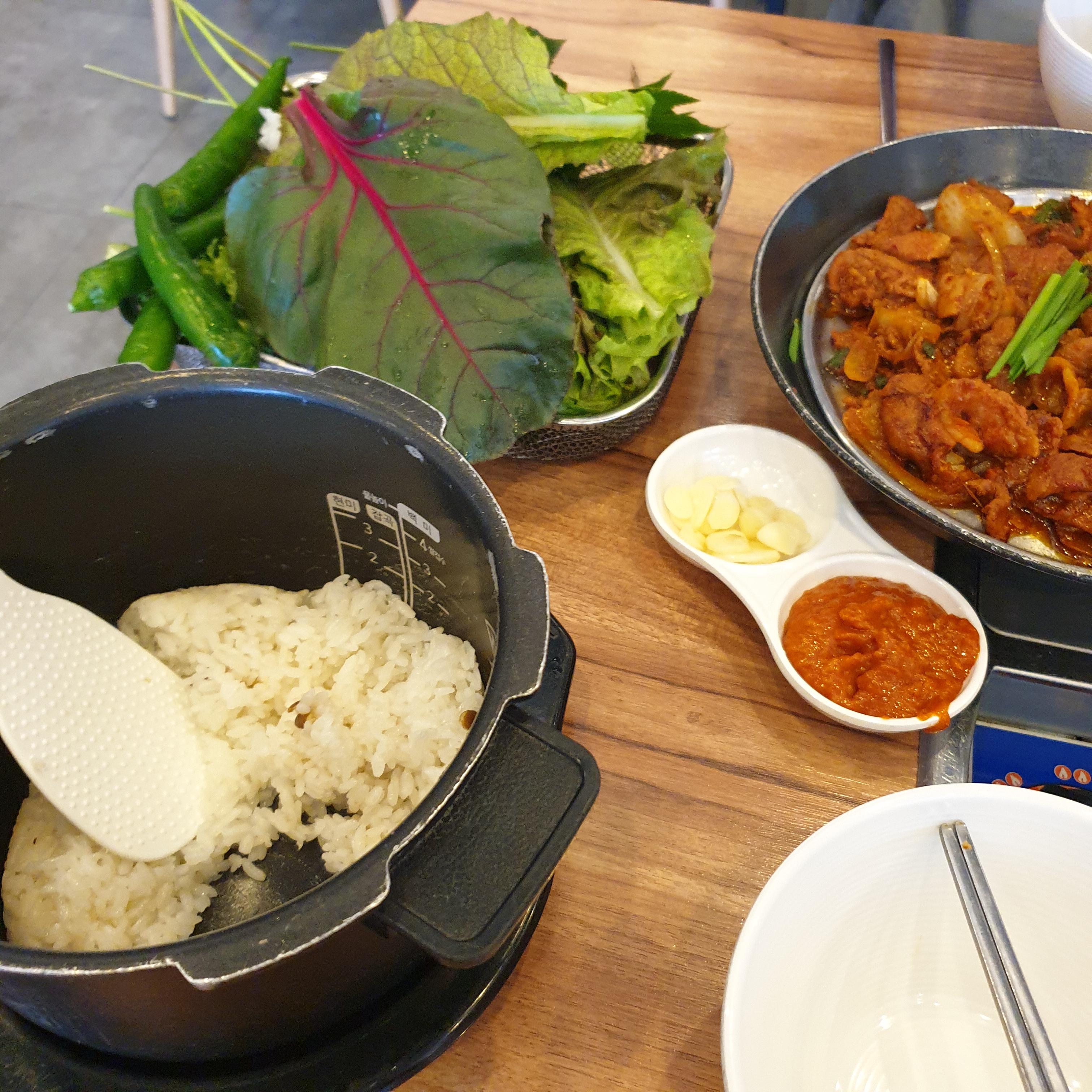 예향정 무한리필 쌈