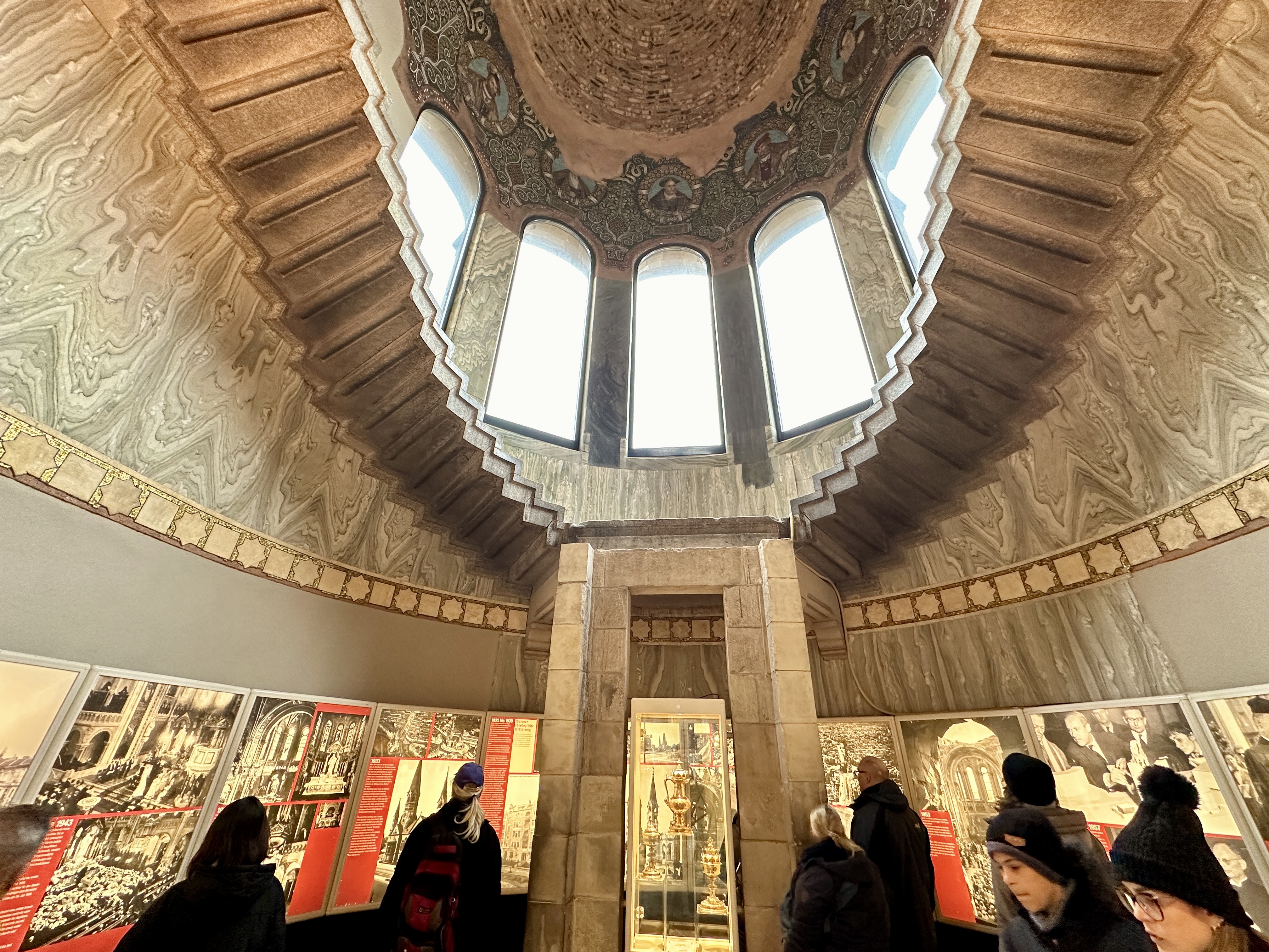 카이저 빌헬름 기념 교회