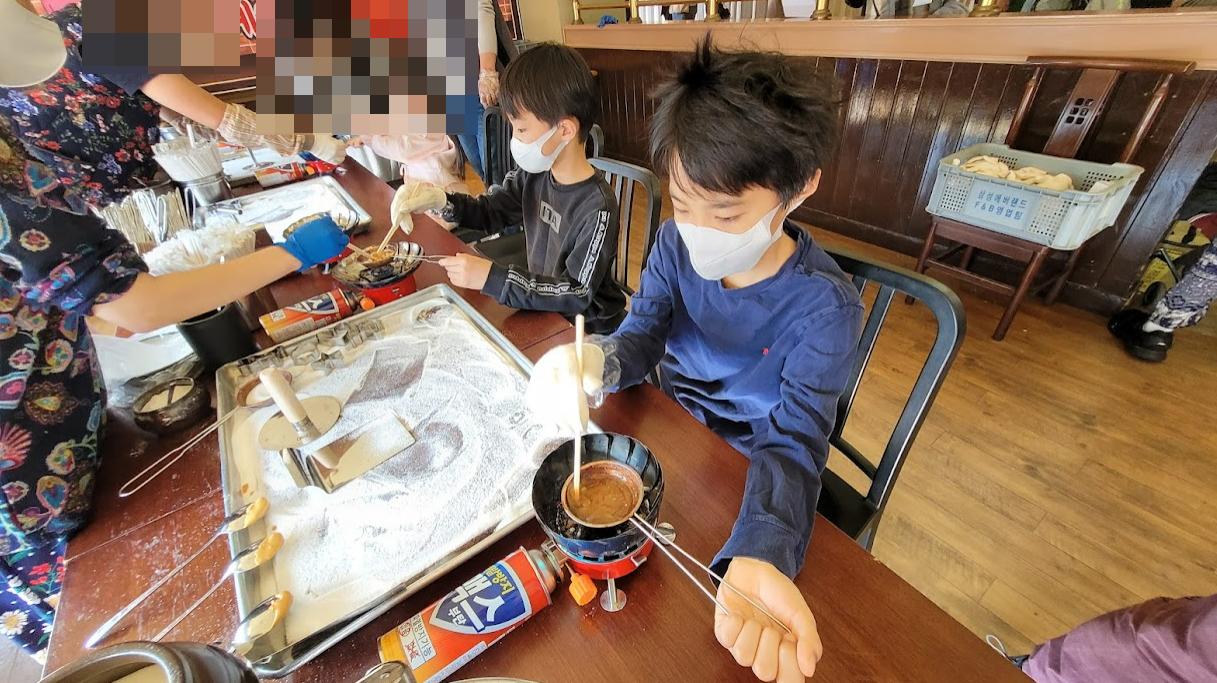 에버랜드 달고나 만들기 체험 직접 만들고 뽑기도전 사진5