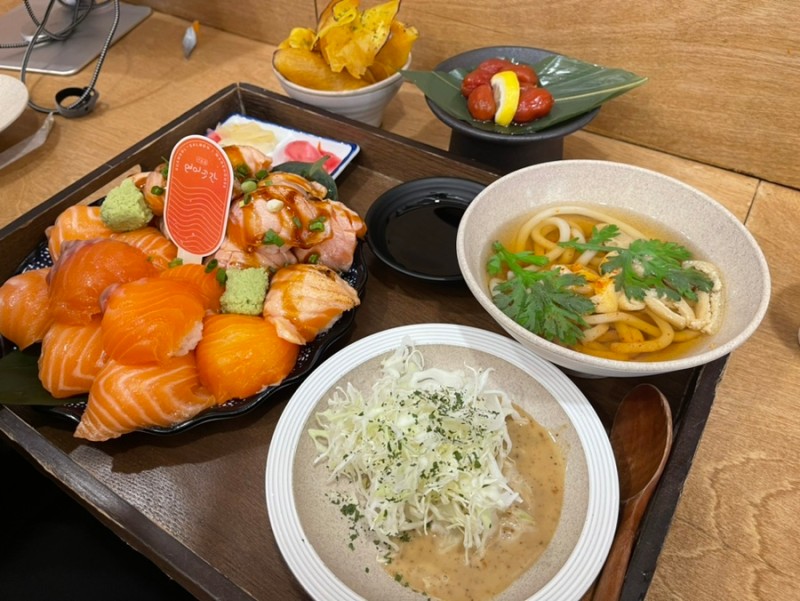 청주 맛집 10곳 연어 곳간1