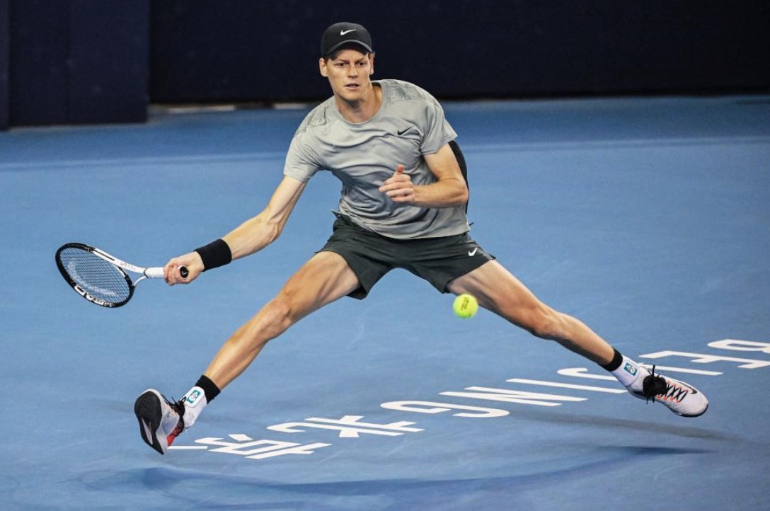 야닉시너 수비 모습