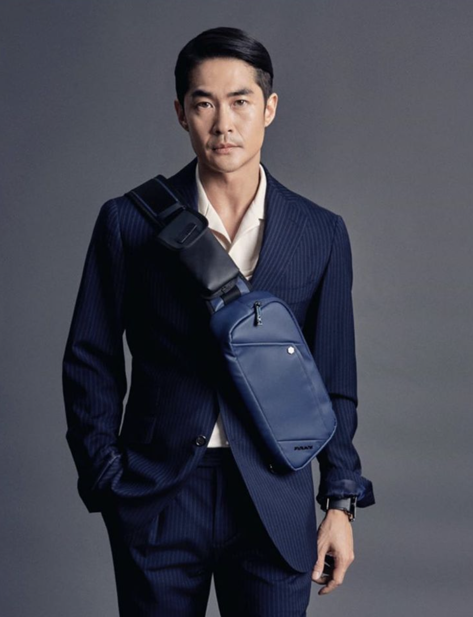 배정남 가방모델