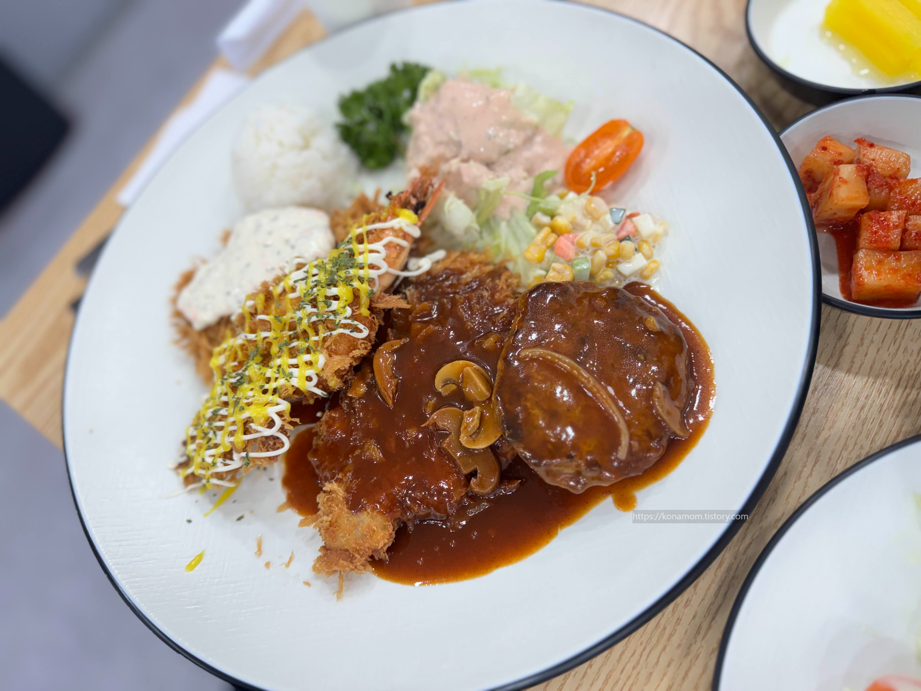 미가돈까스 둔내점 미가정식