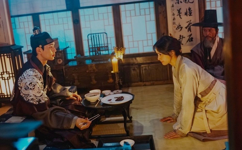 역대급 방송 사고로 구설수 오른 K드라마 '폭군의 셰프'