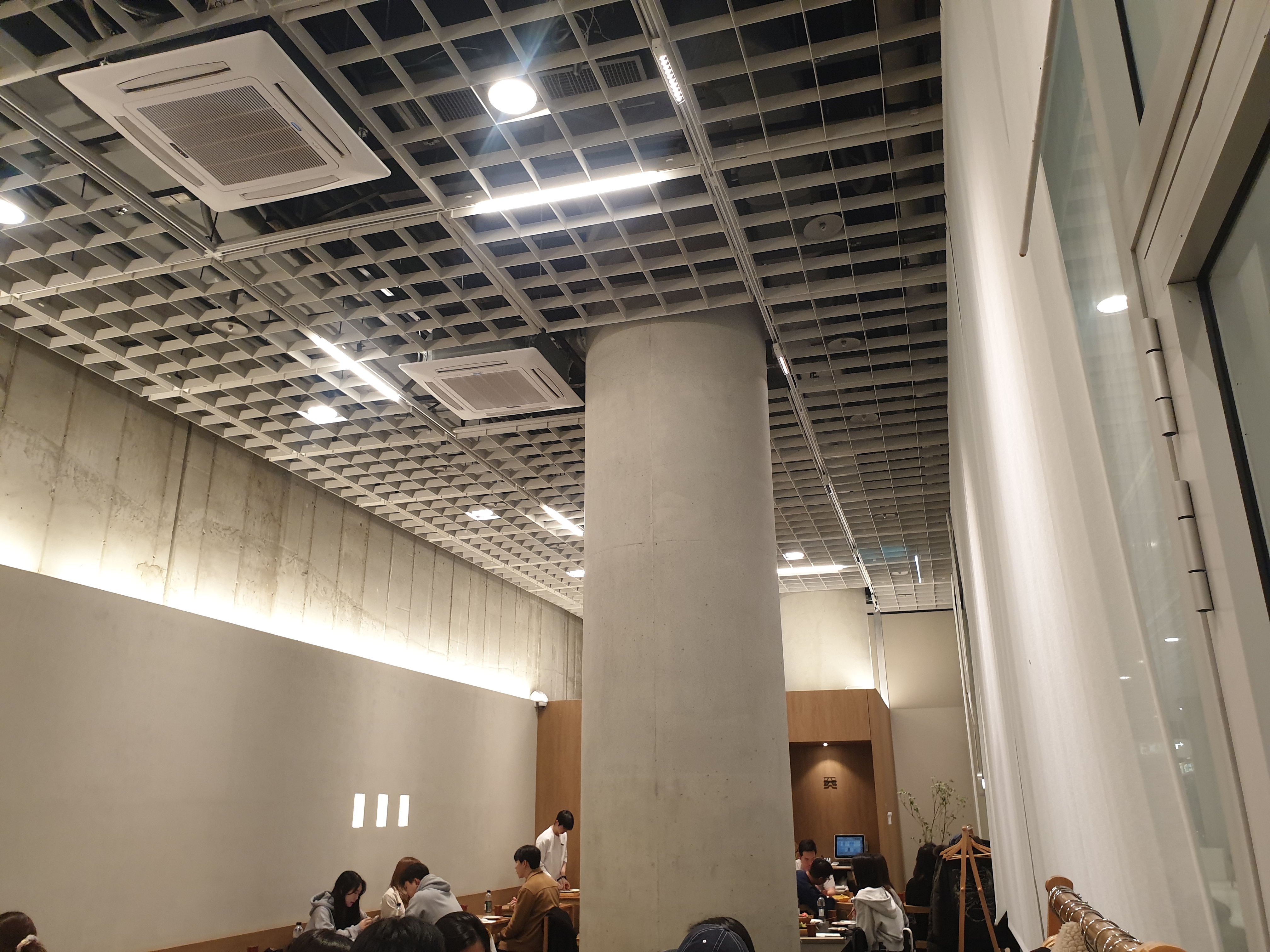 진작다이닝 내부