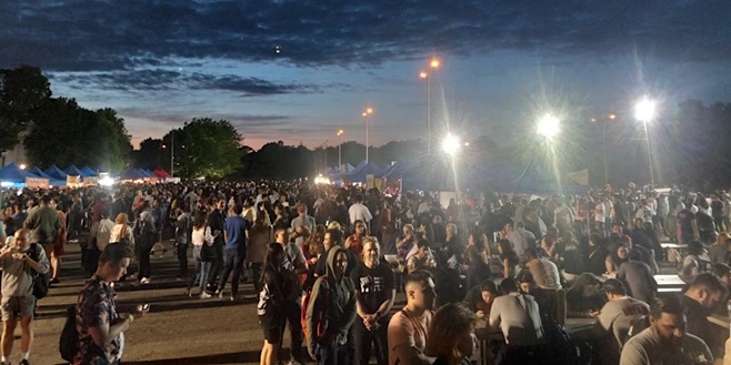 퀸즈 나이트 마켓