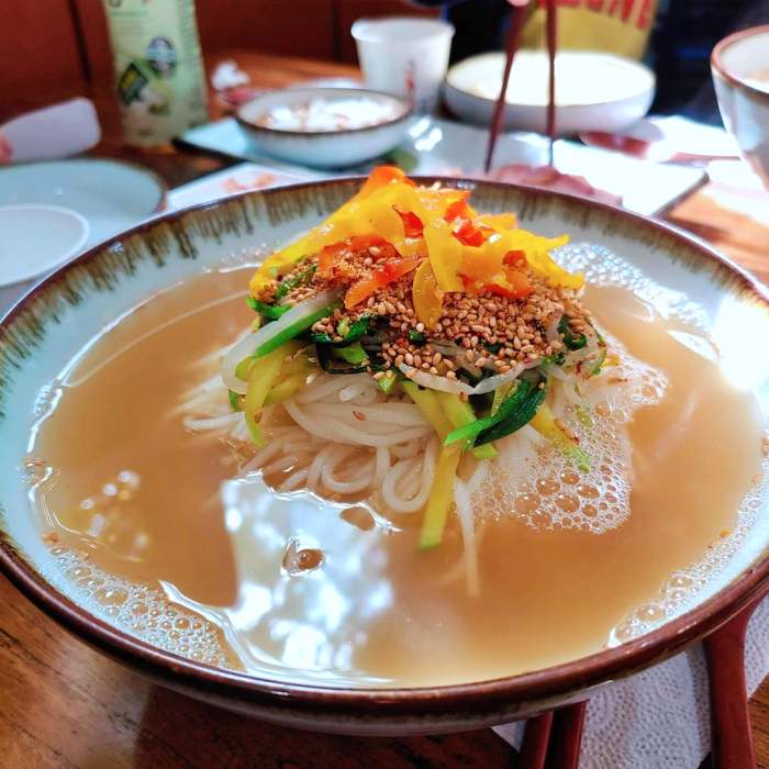 경남 양산 맛집 추천 생방송투데이 가오리회 비빔국수 멸치 육수 잔치국수 물국수 단호박 비빔국수 오늘방송 고수뎐