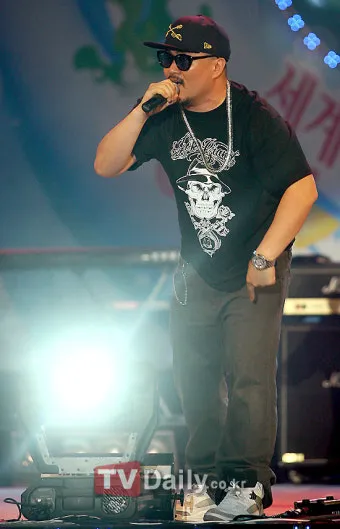 대한민국 힙합 랩퍼들과 각양각색 군대 빠지는 수법들 저스디스부터 릴보이 한요한까지의 정보_24