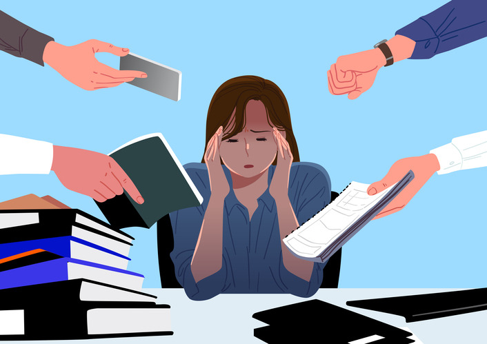 중견기업은 여러 시스템으로 업무 툴이 흩어져 불편함