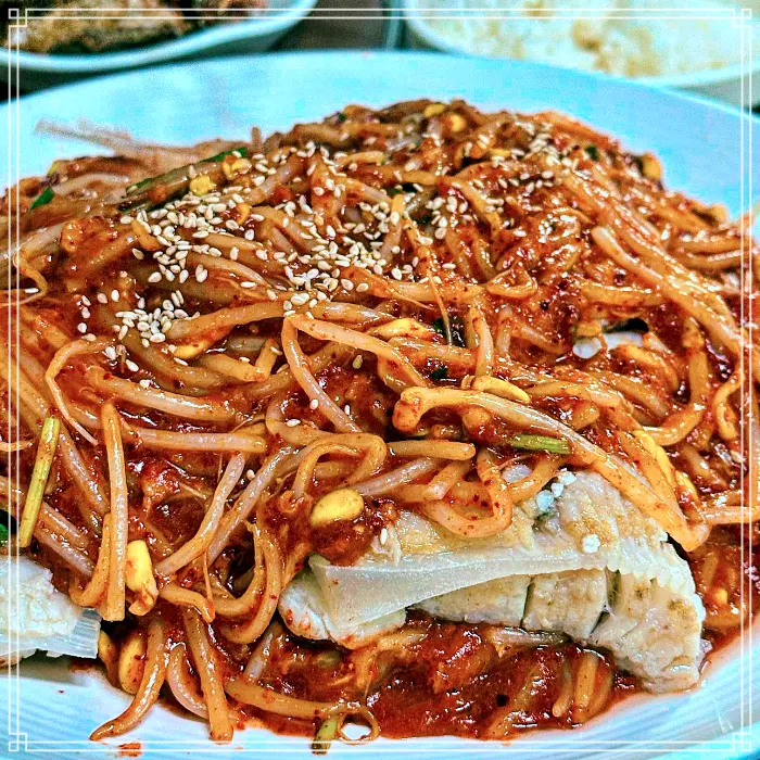 맛있는 녀석들 가볼만한 곳&#44; 강릉&#44; 세인트존스 호텔 우동 사리&#44; 매콤 새우&#44; 오징어&#44; 전복찜 맛집
