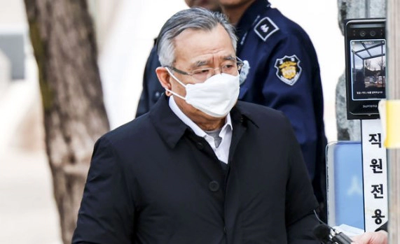 박영수 특검 석방 위치추적기 부착 근황