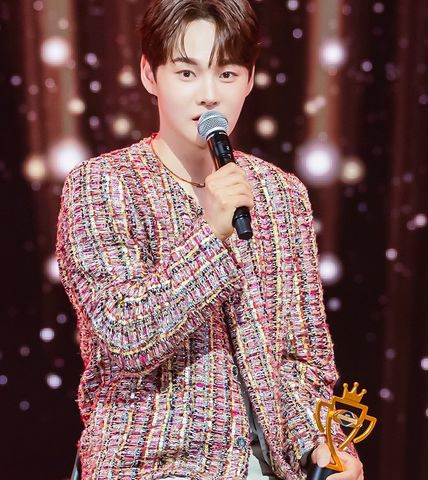 박서진 나이 프로필 가족사 출연 방송 연봉 및 현역가왕2 우승 정보 총정리