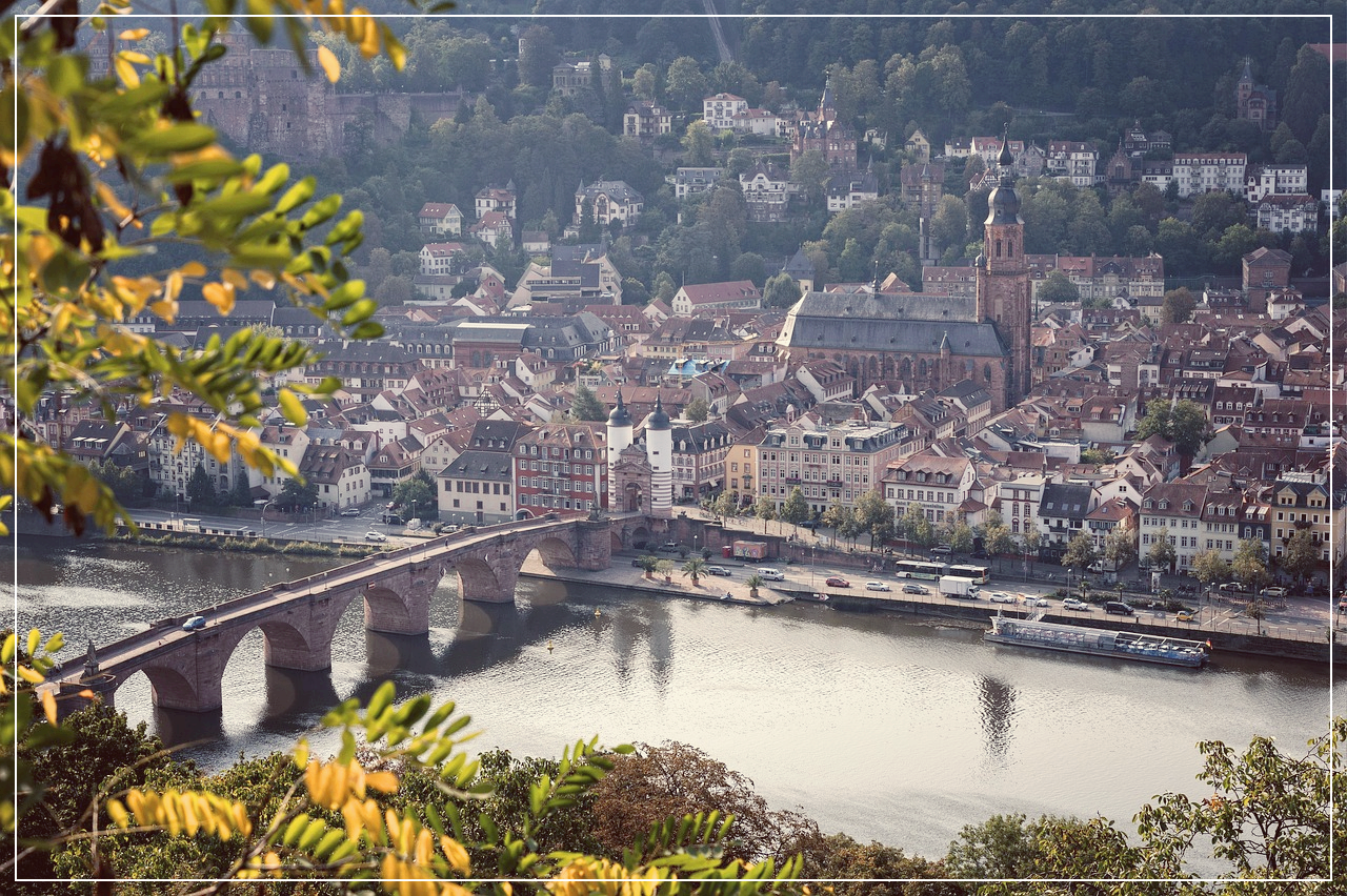 안트베르펜의 예술적인 건물들이 한 눈에 내려다보이는 풍경