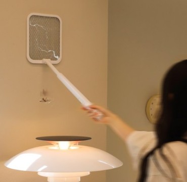 전기 모기채 (실내/야외 모두 가능)