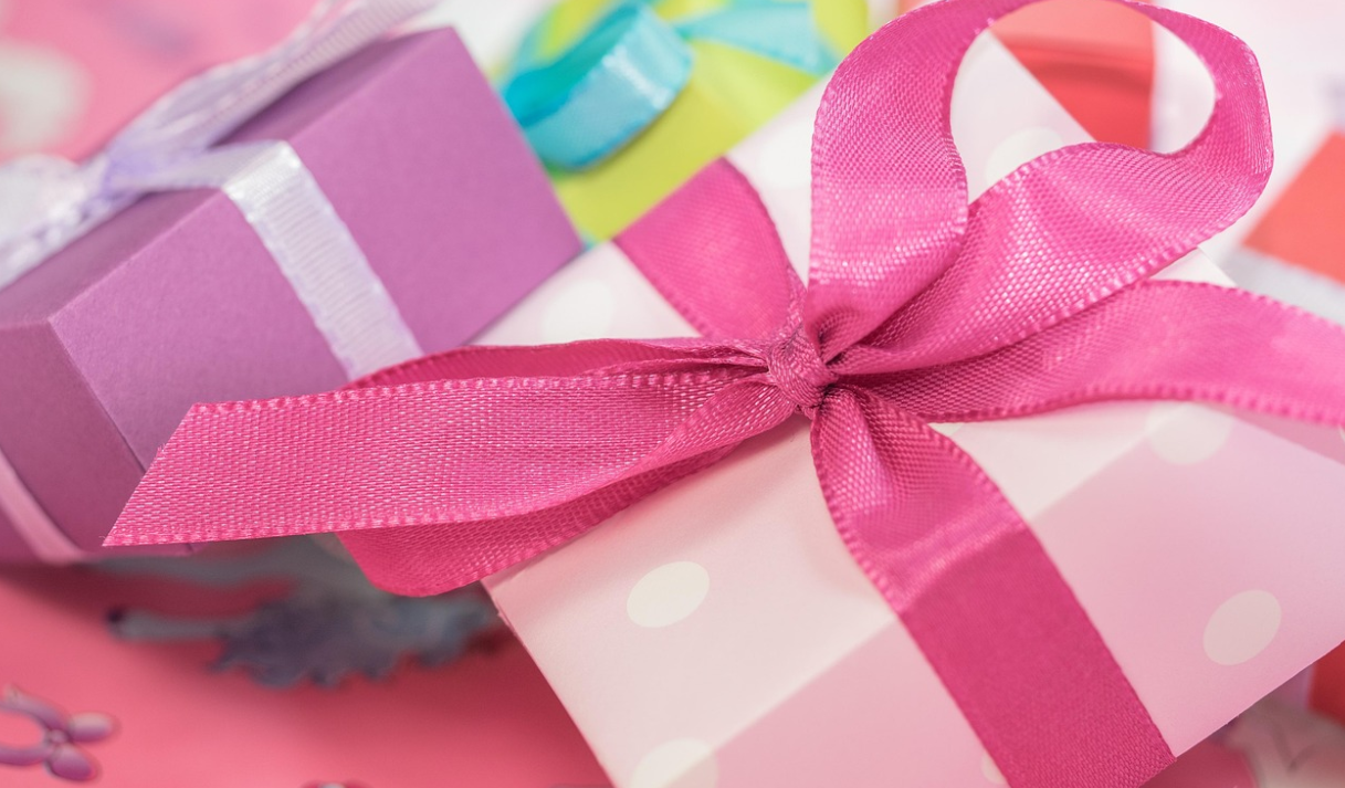 연말 선물 꾸러미