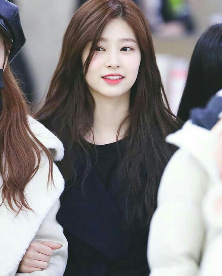 아이즈원 김민주 최애사진