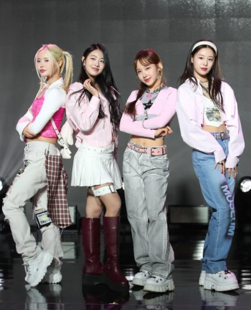 피프티 피프티 자필 편지