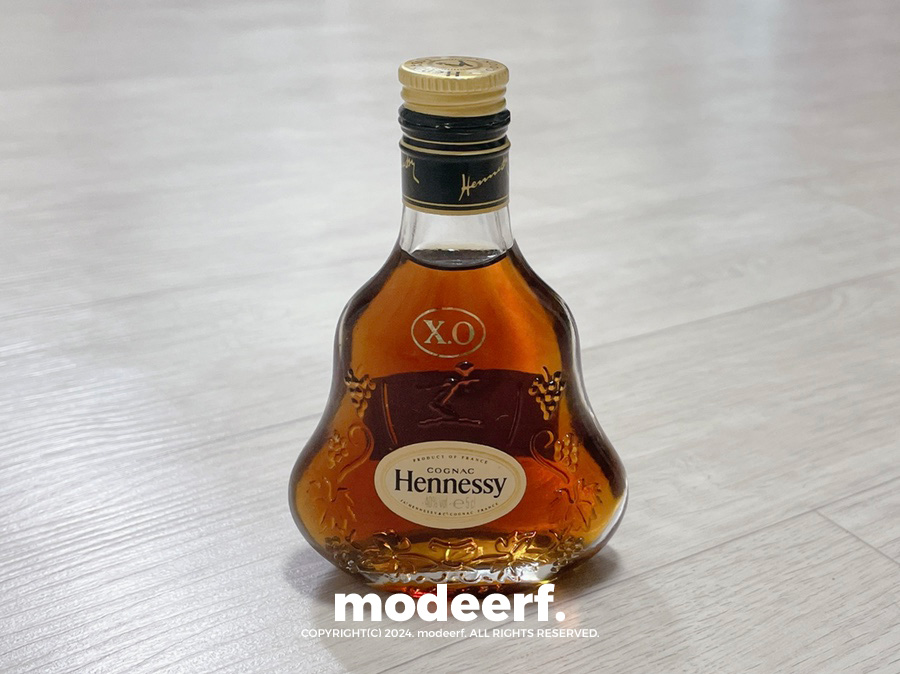 Hennessy X.O MINIATURE