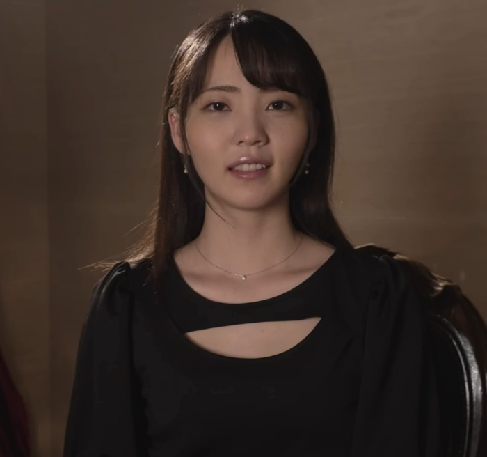 미노시마 메구리(Meguri Minoshima) 얼굴 클로즈업