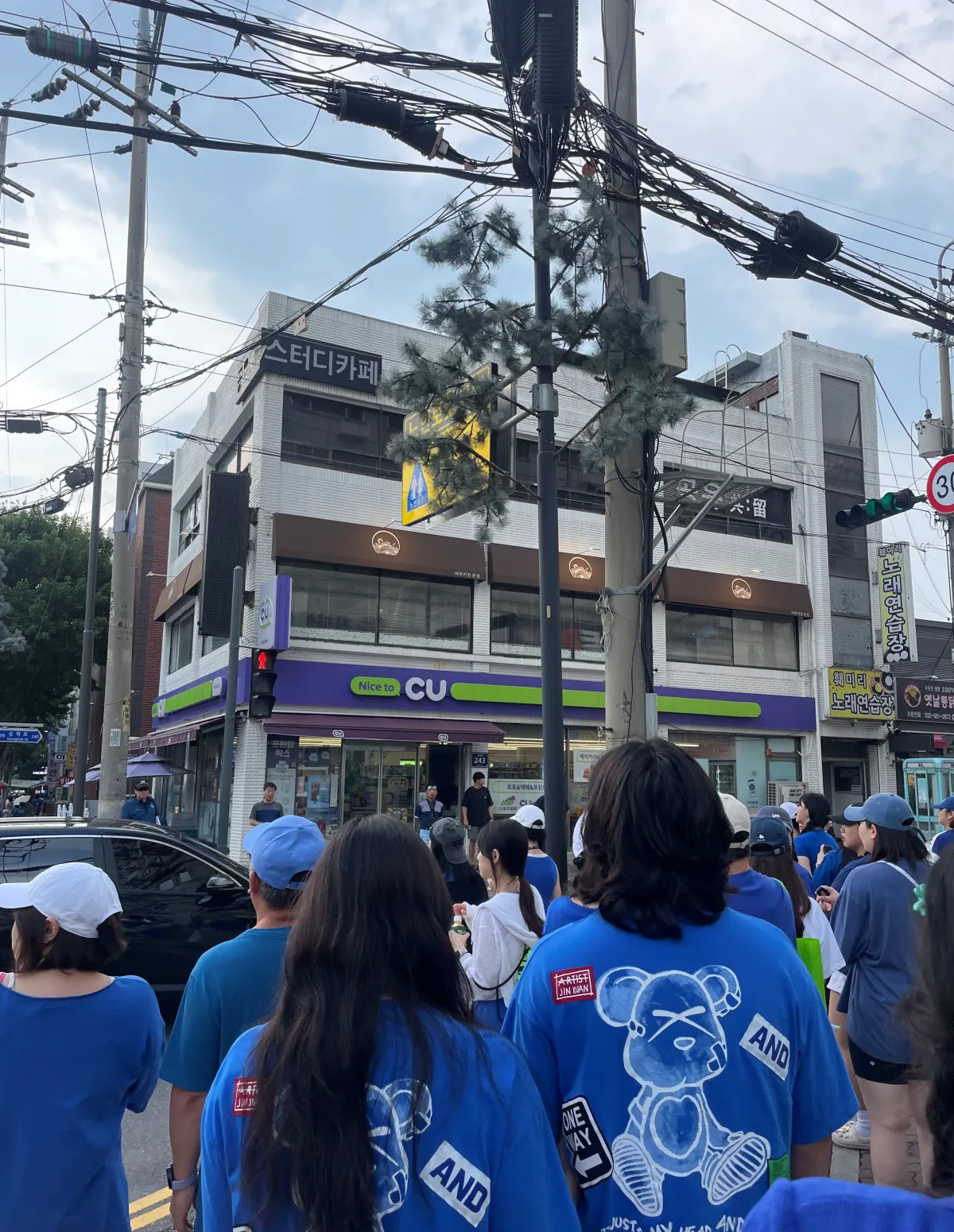 싸이-흠뻑쇼-2024-인천-공연-준비물,-굿즈,-라구역-5000번대-지연입장후기