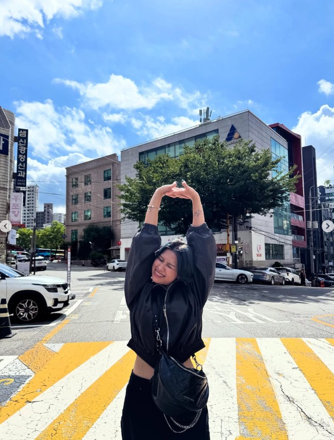 레이나(Leina) Moment