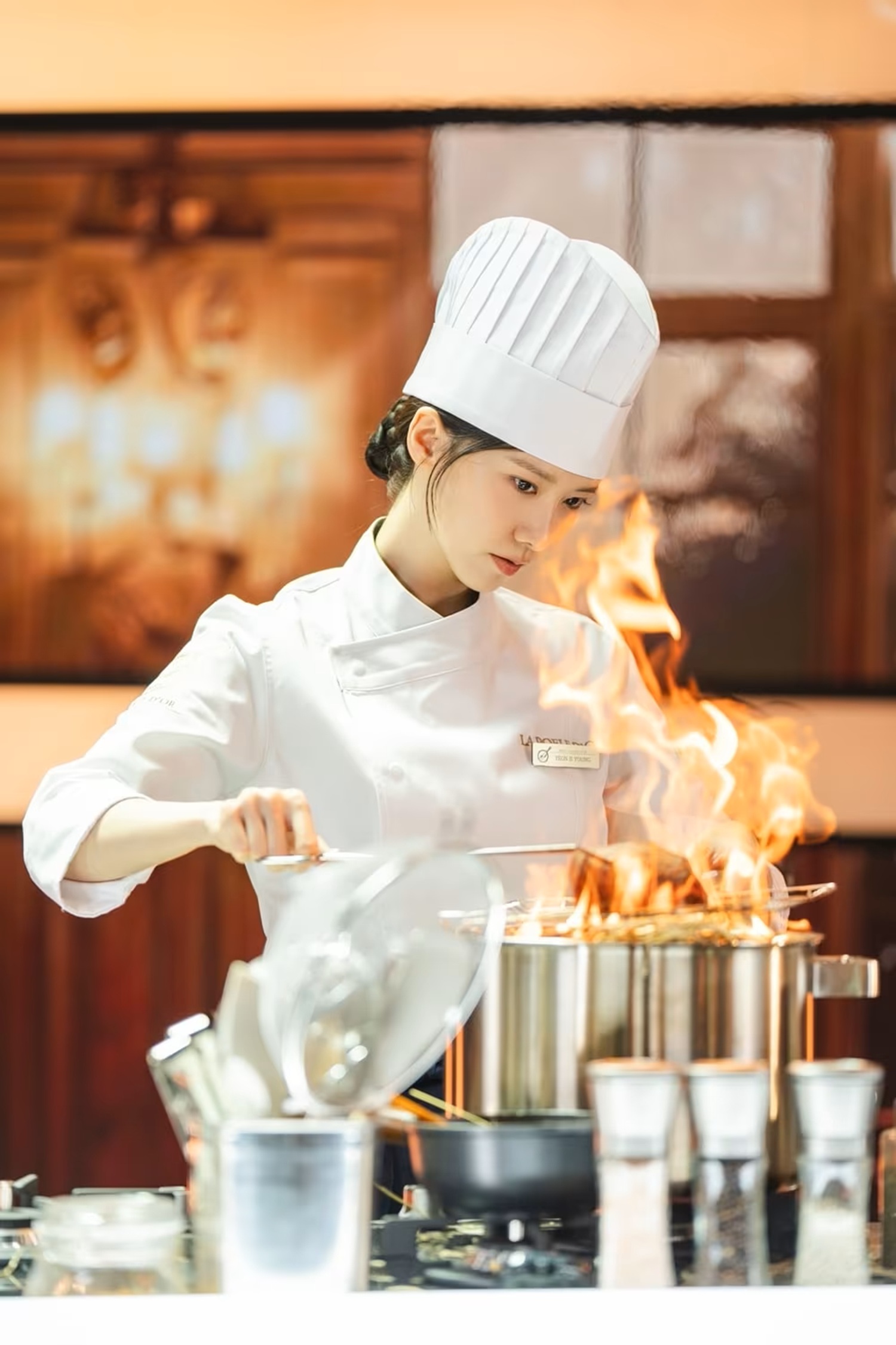 악마와 셰프를 오가는 베테랑 배우가 된 배우 임윤아