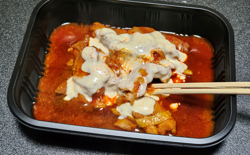 닭구이라기 보다 닭볶음탕 같은 직화닭구이