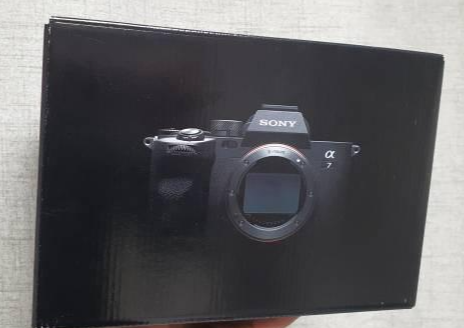 Sony A7M4