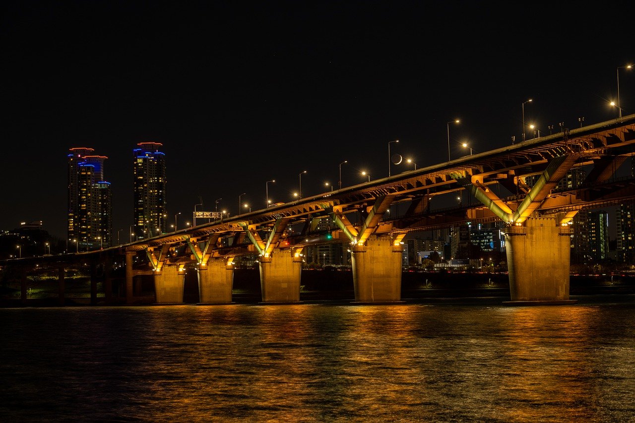 출처-픽사베이 당진 골정지 야경 명소 가이드 감성 사진 데이트 코스