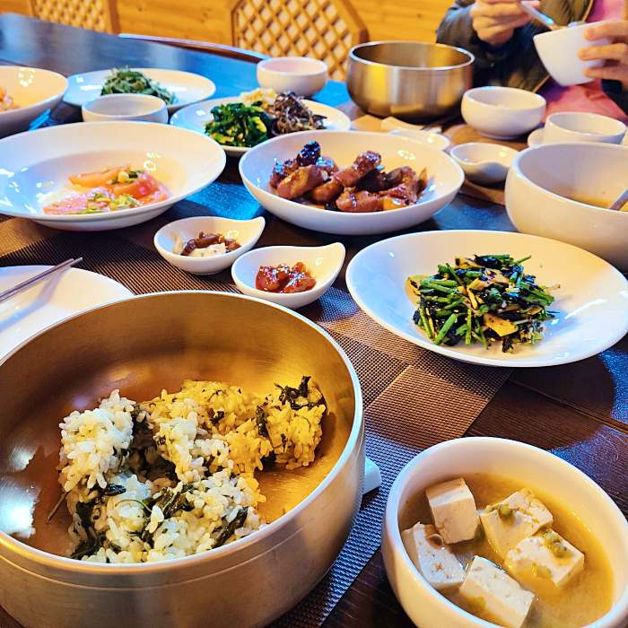 6시내고향 구례 지리산 팜스테이 산나물 밥상 맛집