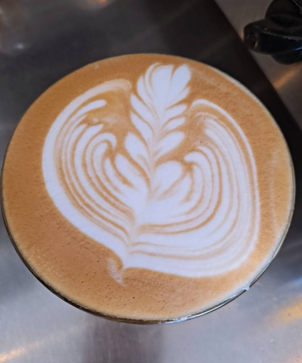 라떼아트 로제타 찌그러지다